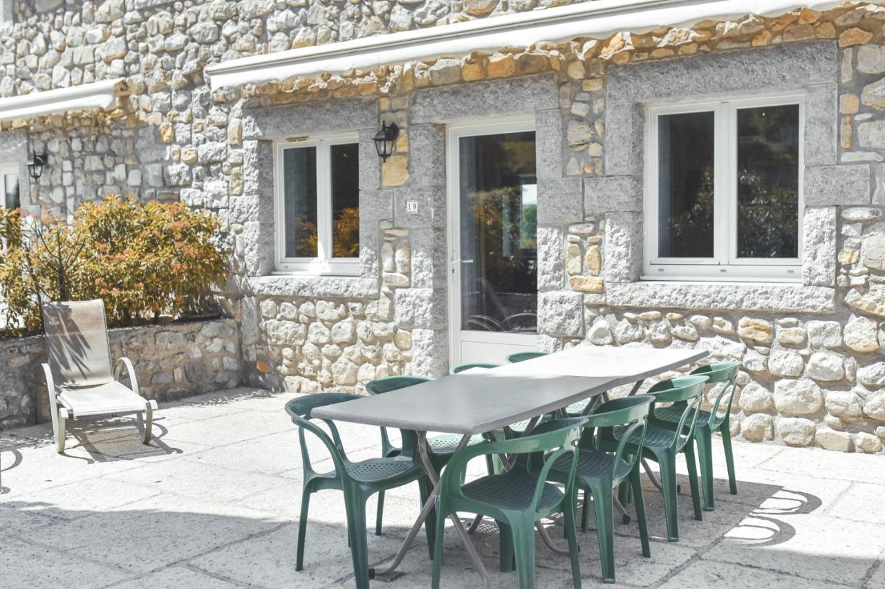 רויומס Chateau De Chaussy מראה חיצוני תמונה